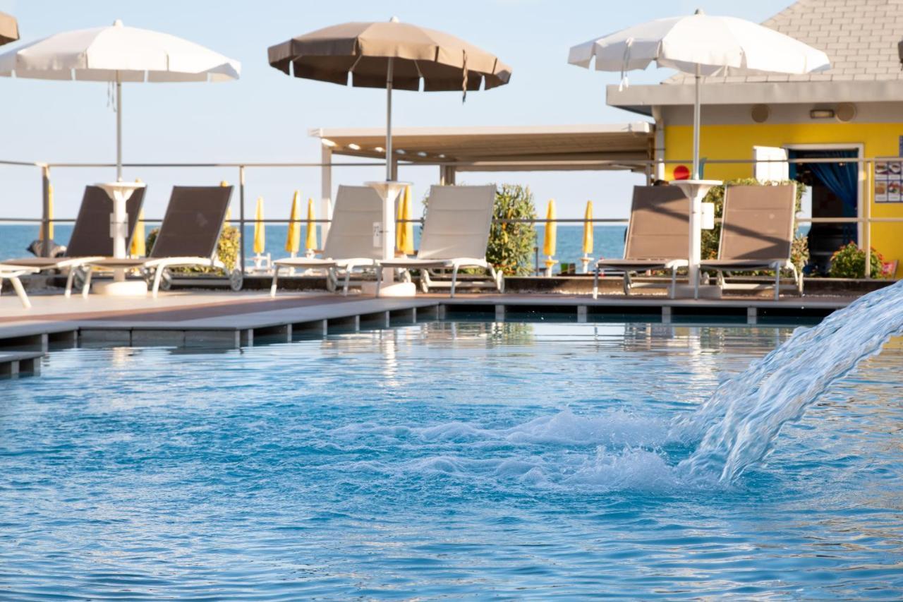 Hotel Conchiglia Лидо ди Йезоло Екстериор снимка