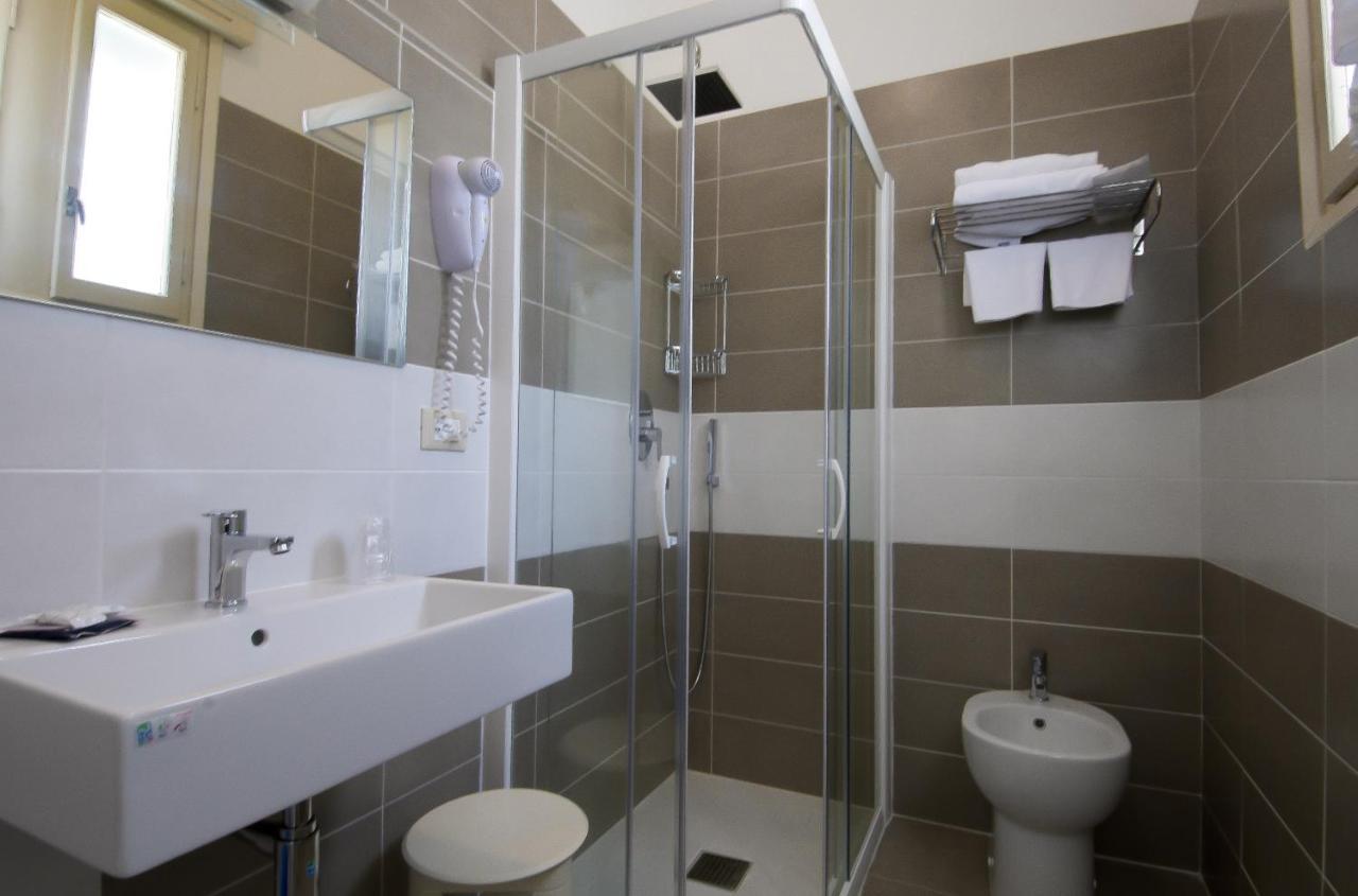 Hotel Conchiglia Лидо ди Йезоло Стая снимка