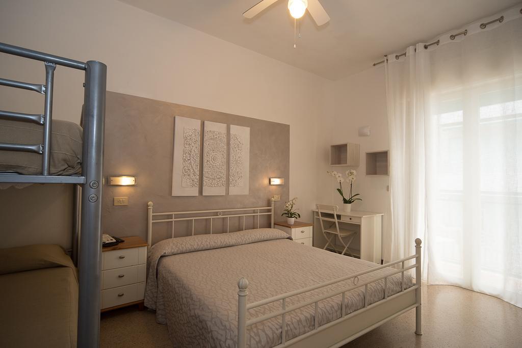 Hotel Conchiglia Лидо ди Йезоло Екстериор снимка