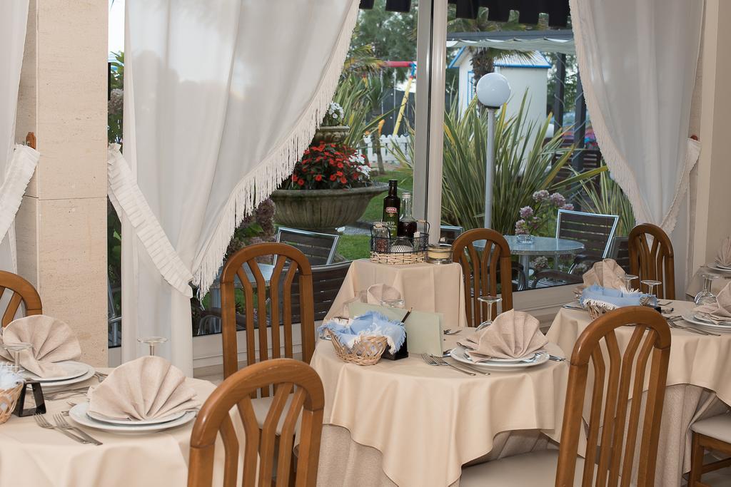 Hotel Conchiglia Лидо ди Йезоло Екстериор снимка