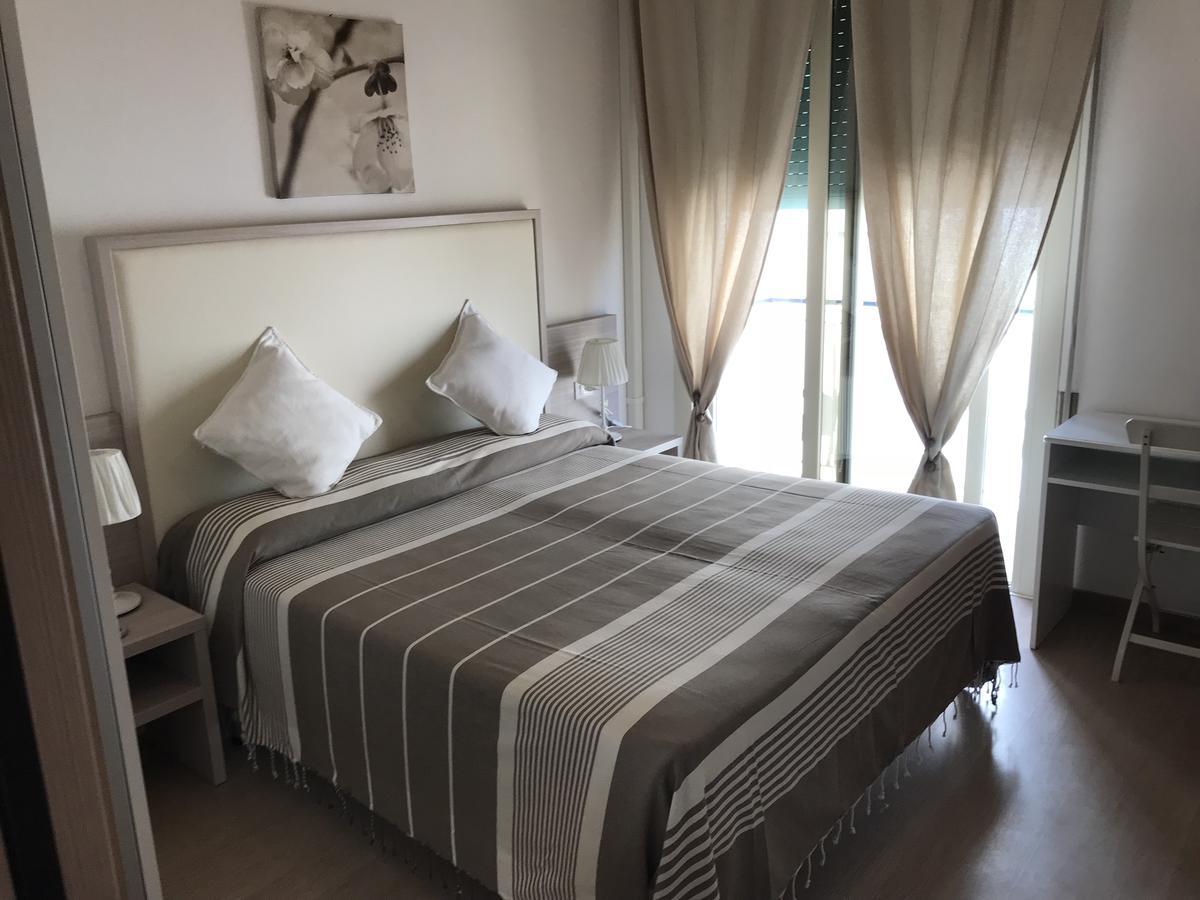 Hotel Conchiglia Лидо ди Йезоло Екстериор снимка